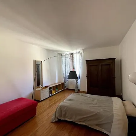 Grande In Area Storica Di ברגמו
